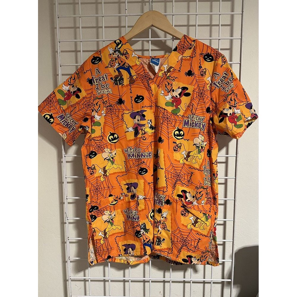 The Wonderful World Of Disney Mickey‎ And Minnie Halloween Scrub Shirt Size Med